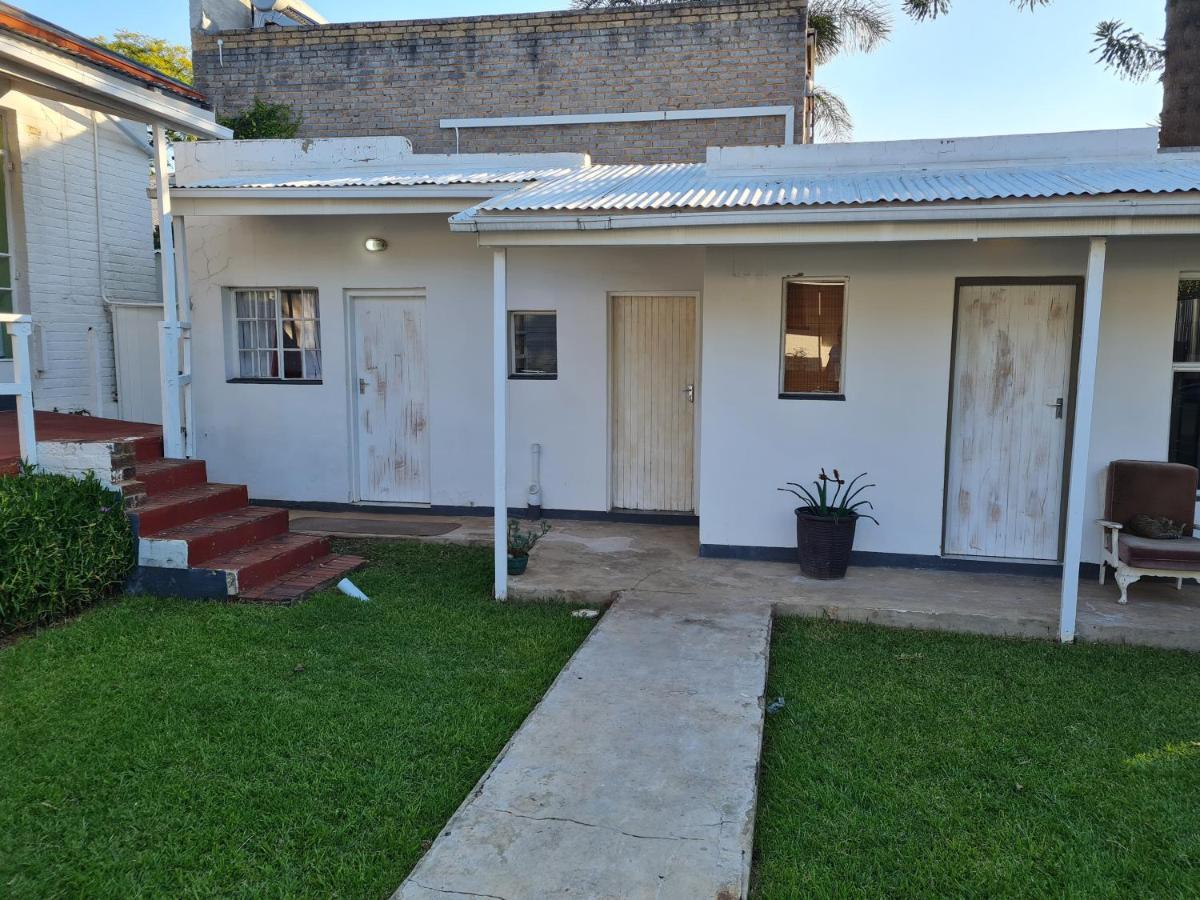 Melville House Johannesburg Bagian luar foto