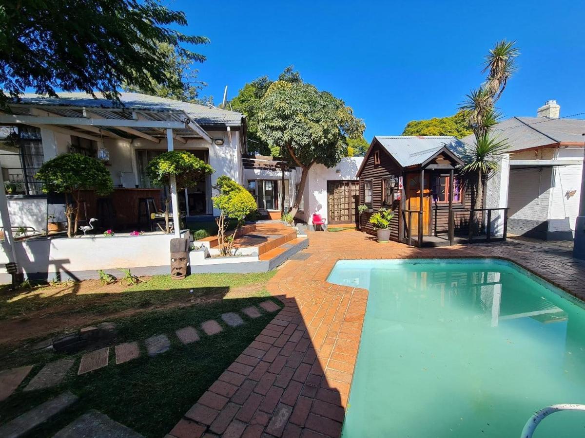 Melville House Johannesburg Bagian luar foto