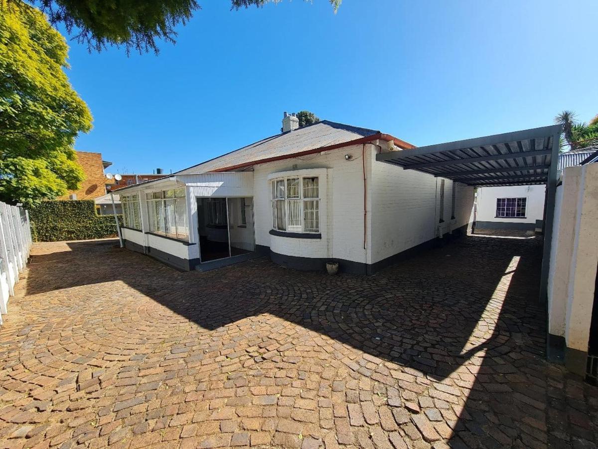 Melville House Johannesburg Bagian luar foto